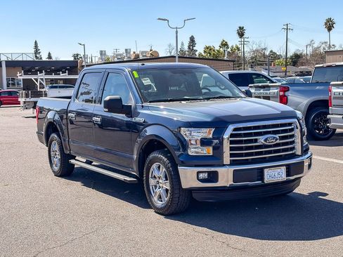Used 2015 Ford F150 XLT w/ Equipment Group 302A Luxury image 5