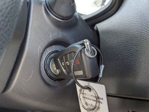 Used 2025 Toyota Corolla LE image 24