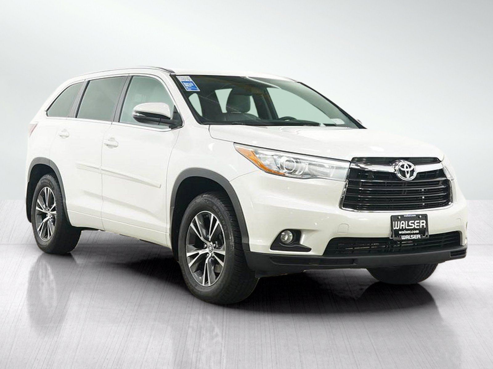 Used 2016 Toyota Highlander XLE w/ Protection Package #3 AWD/4WD image 7