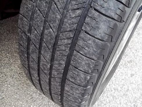 Used 2012 Toyota RAV4 Base 4x4 4dr SUV w/ Value Pkg image 21