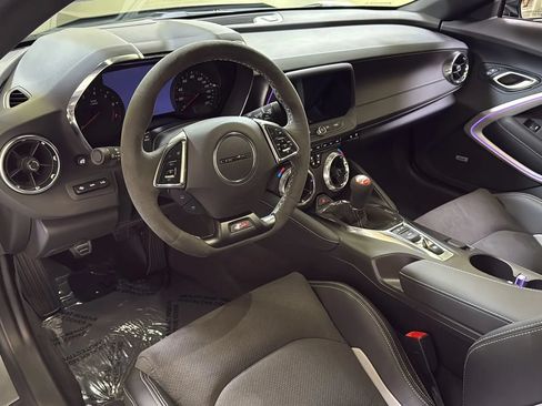 Used 2023 Chevrolet Camaro SS RWD image 22