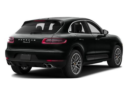 Used 2017 Porsche Macan S image 3