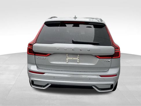 New 2026 Volvo XC60 T8 Plus w/ Climate Package image 5