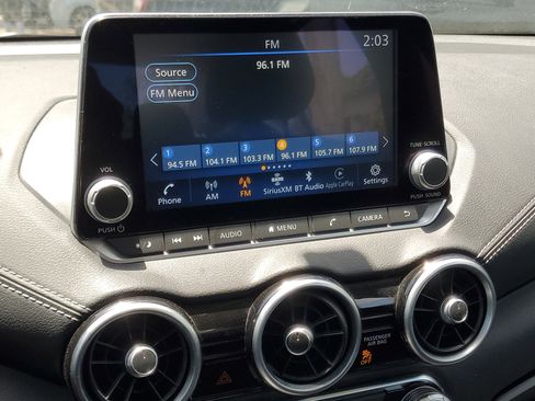 Used 2024 Nissan Sentra SV image 23