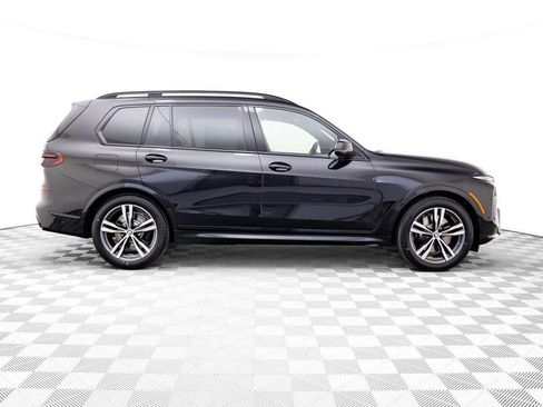 New 2026 BMW X7 xDrive40i image 7