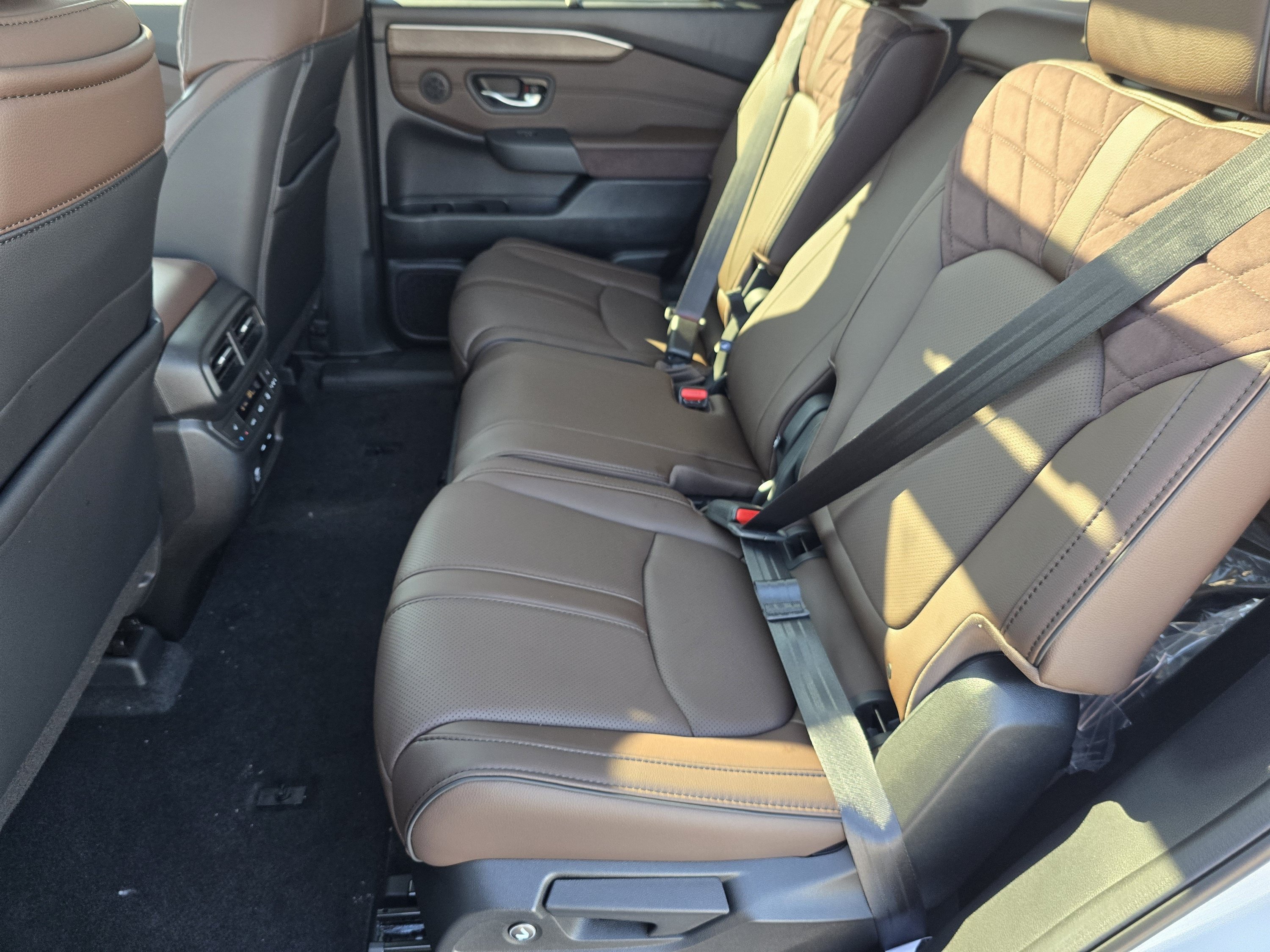 New 2026 Honda Pilot Elite image 5