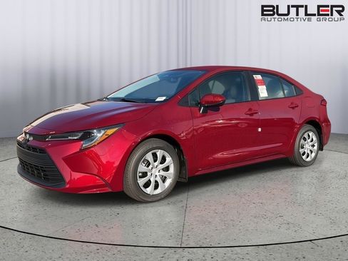 New 2026 Toyota Corolla LE FWD image 2