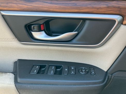 Used 2019 Honda CR-V EX image 33