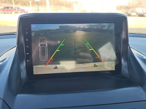 Used 2017 Ford Escape SE image 14