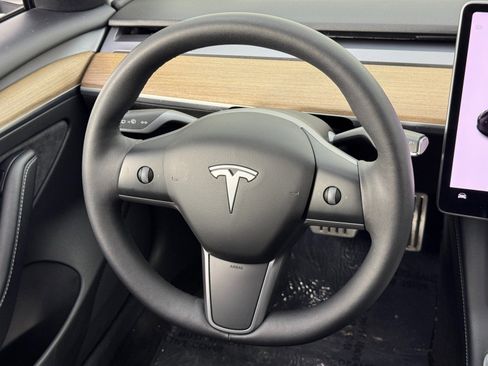 Used 2022 Tesla Model 3 Performance image 18