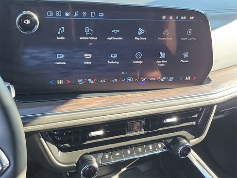 Used 2025 Chevrolet Tahoe Premier image 8