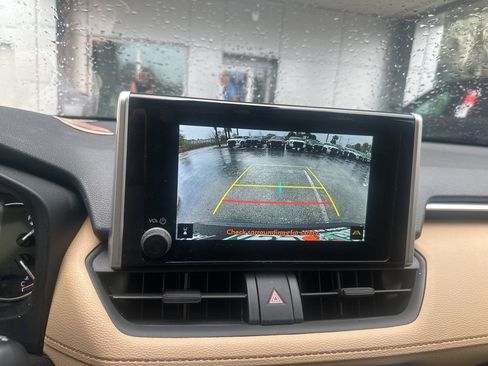 Used 2025 Toyota RAV4 XLE image 2