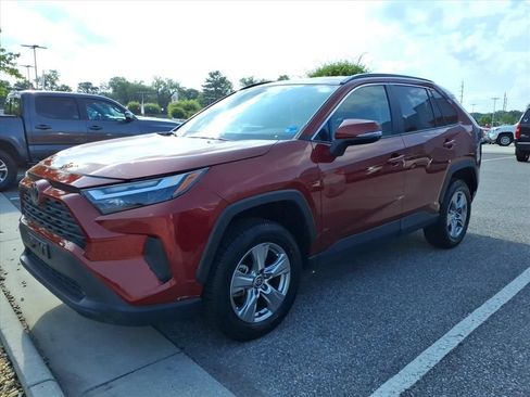Certified 2025 Toyota RAV4 XLE FWD image 4