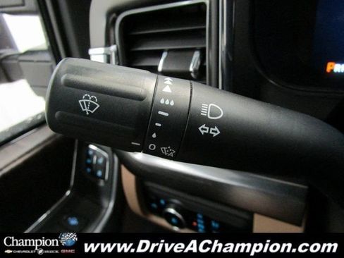 Used 2024 Ford F250 Lariat image 39