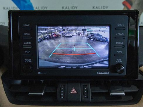 Used 2021 Toyota RAV4 XLE Premium AWD/4WD image 6