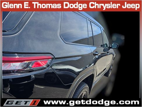 Certified 2024 Jeep Grand Cherokee L Laredo AWD/4WD image 9