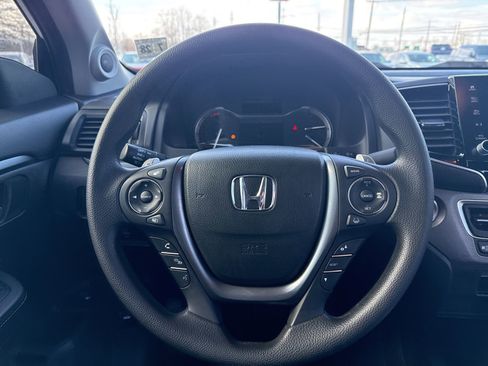 Used 2023 Honda Ridgeline Sport image 18