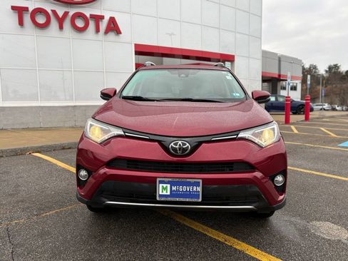 Used 2018 Toyota RAV4 XLE image 11