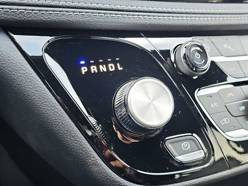 New 2026 Chrysler Pacifica Select image 10