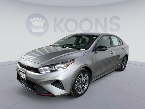 Used 2023 Kia Forte GT-Line w/ GT-Line Technology Package FWD image 1