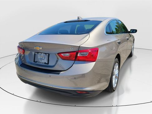 Used 2024 Chevrolet Malibu LT FWD image 4