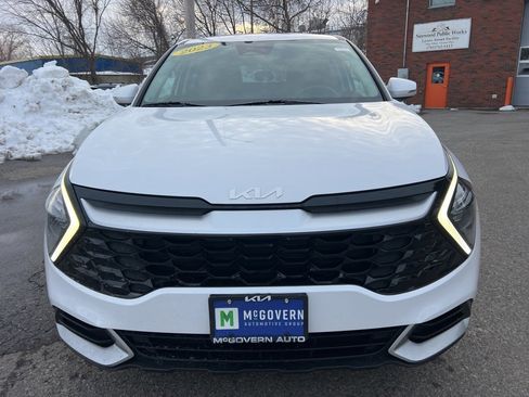 Used 2023 Kia Sportage EX image 7