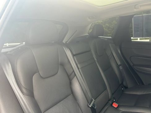 Used 2021 Volvo XC60 T5 Momentum w/ Advanced Package FWD image 44