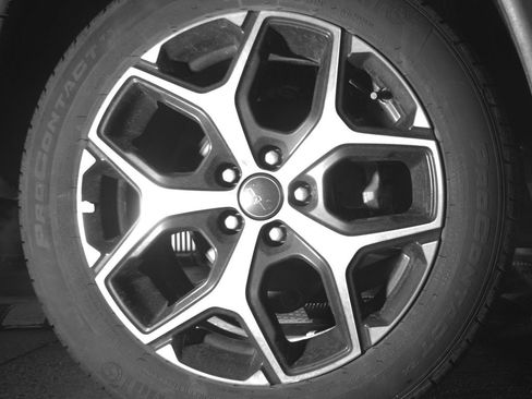 Used 2025 Jeep Compass Limited image 12