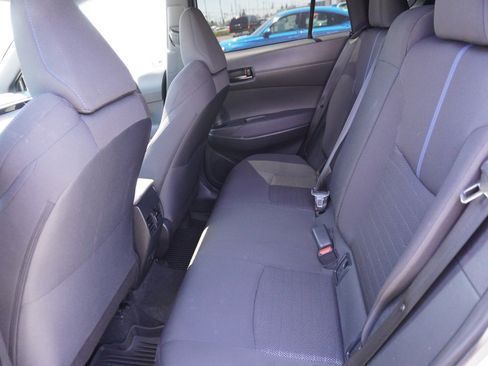 Used 2024 Toyota Corolla Cross AWD Hybrid w/ Moonroof Package image 14