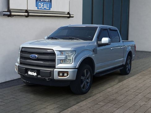 Used 2015 Ford F150 Lariat w/ Equipment Group 502A Luxury AWD/4WD image 7