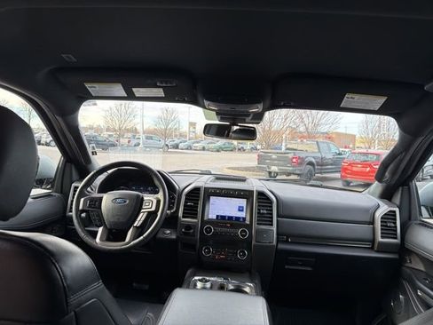 Used 2020 Ford Expedition Max XLT w/ Equipment Group 202A image 19