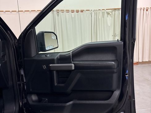 Used 2020 Ford F150 XLT w/ Equipment Group 302A Luxury image 31