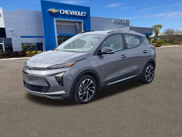 Used 2023 Chevrolet Bolt EUV Premier FWD image 33