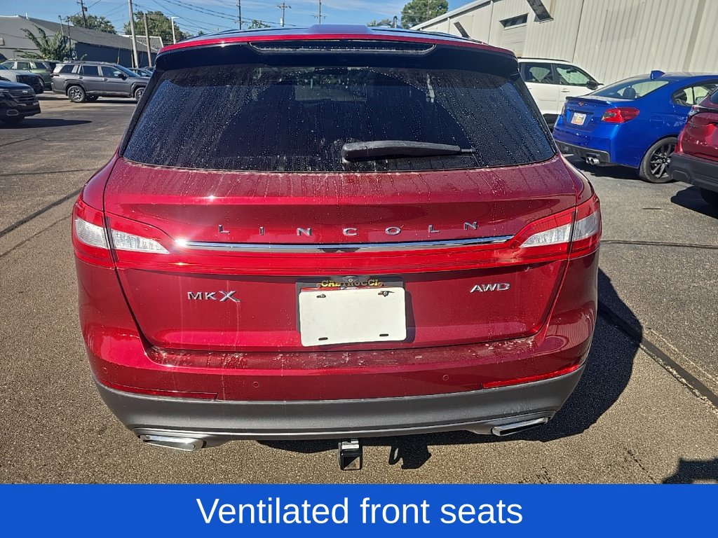 Used 2018 Lincoln MKX Reserve AWD/4WD image 4