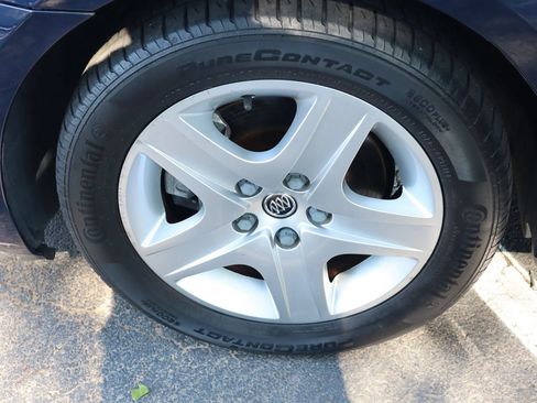 Used 2010 Buick LaCrosse CX FWD image 25