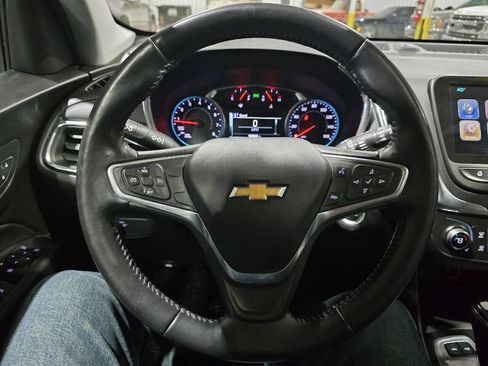 Used 2018 Chevrolet Equinox LT w/ Sun & Infotainment Package image 36