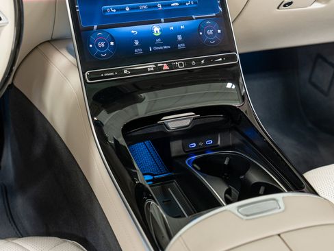 Certified 2024 Mercedes-Benz S 580 4MATIC Sedan image 22