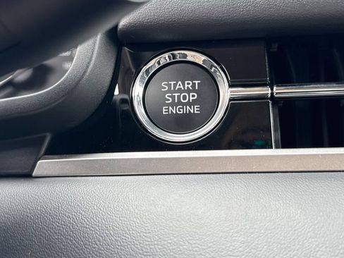 New 2026 Mitsubishi Outlander AWD image 16
