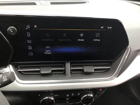 New 2026 Chevrolet Trax LT w/ Sunroof Package image 23