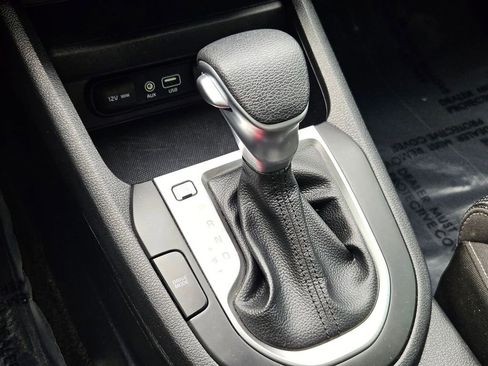 Used 2019 Kia Forte LXS FWD image 20