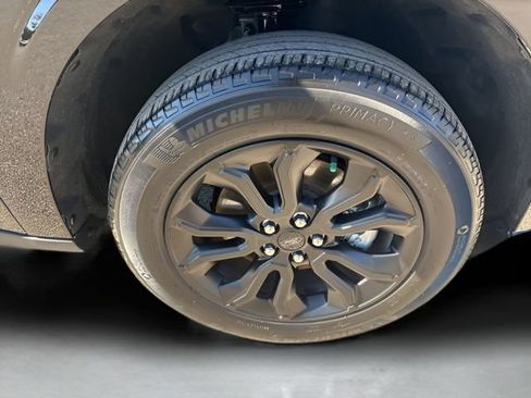 Used 2024 Ford Maverick Lariat w/ Black Appearance Package image 31