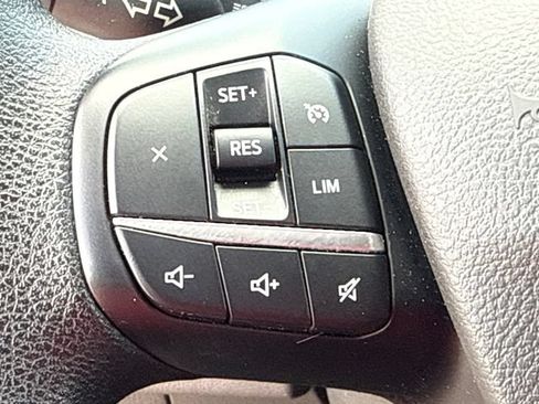 Used 2024 Ford Transit 350 XLT RWD image 21