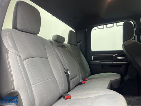 Used 2024 RAM 2500 Big Horn image 16