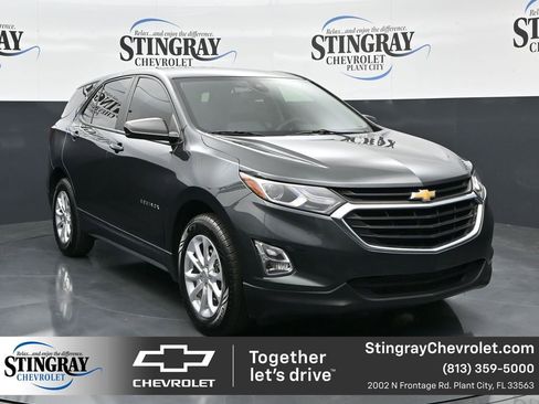 Used 2020 Chevrolet Equinox LS image 1