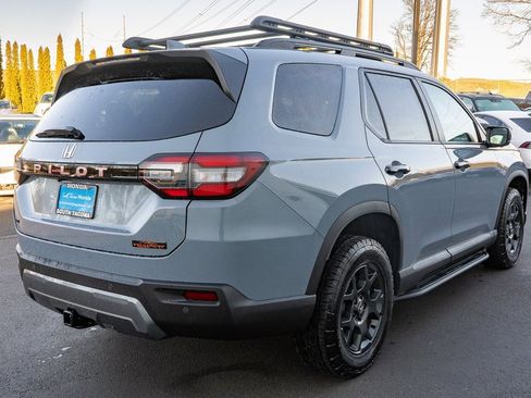 New 2026 Honda Pilot TrailSport image 6