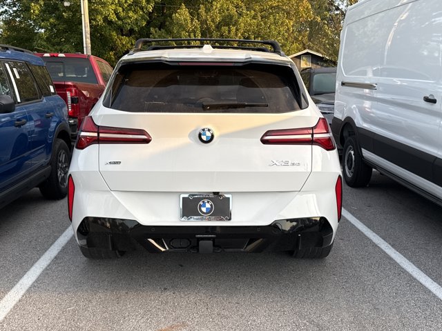 Used 2025 BMW X3 xDrive30i w/ Premium Package AWD/4WD image 3