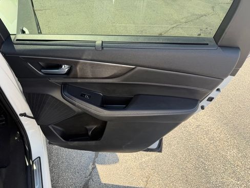 Certified 2024 Acura MDX SH-AWD w/ Advance Package image 30