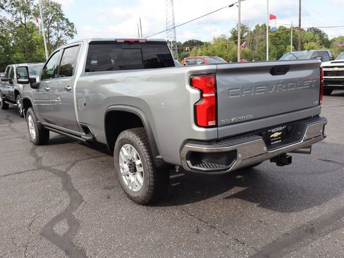 New 2026 Chevrolet Silverado 3500 LTZ w/ LTZ Plus Package AWD/4WD image 3