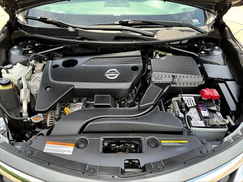 Used 2015 Nissan Altima 2.5 SL w/ Moonroof Package FWD image 30