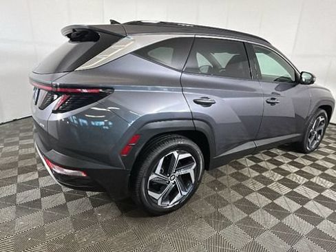 Certified 2024 Hyundai Tucson Limited AWD/4WD image 2